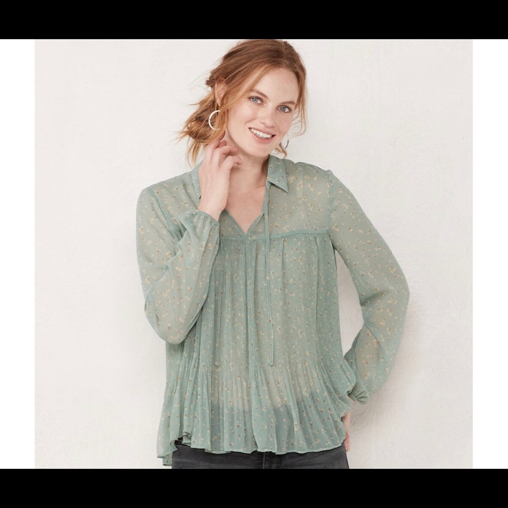 🔥NWT Lauren Conrad blouse PMedium